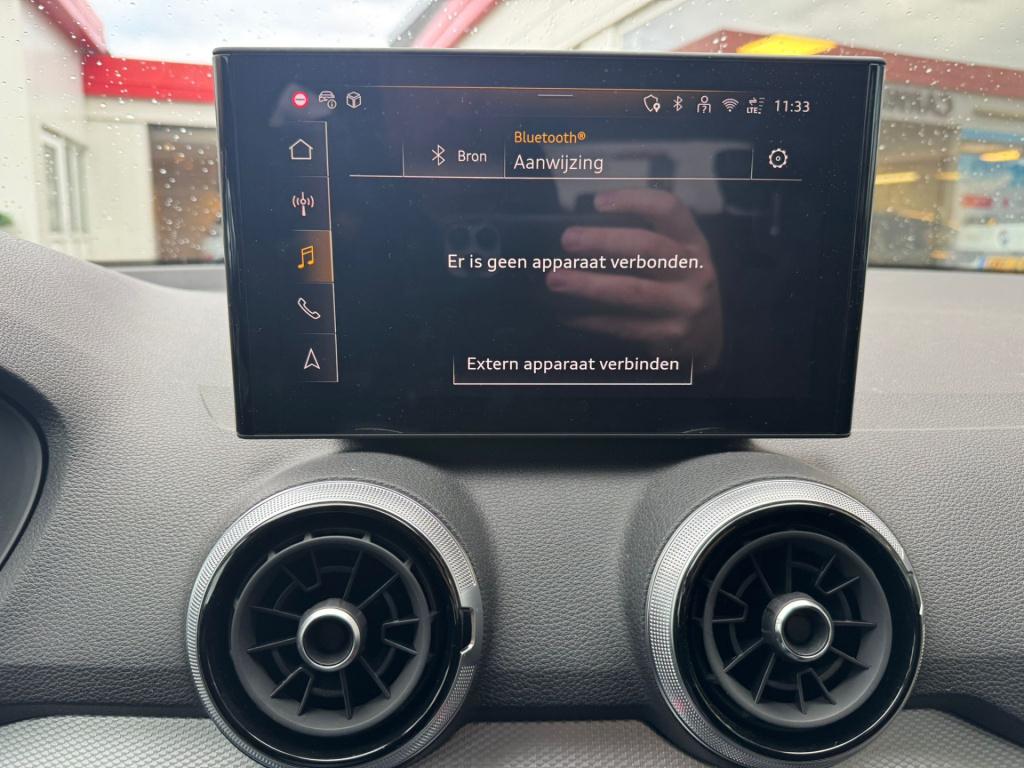 Audi Q2 35 tfsi s edition