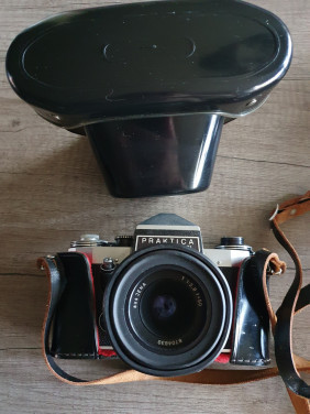 Mooie jaren 70  Praktica Super TL met Meyer-Optik jena lens...