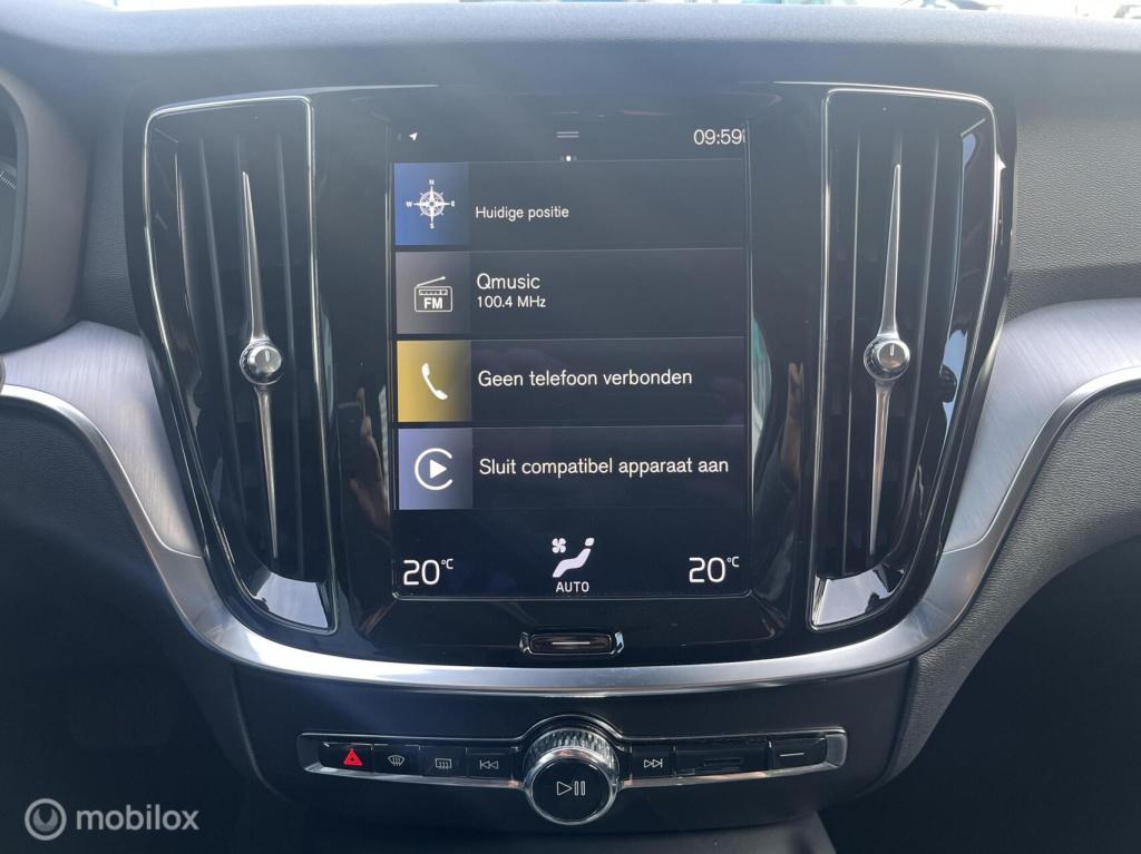 Volvo V60 2.0 b3 momentum advantage | 1e eig. | dealeronderhouden