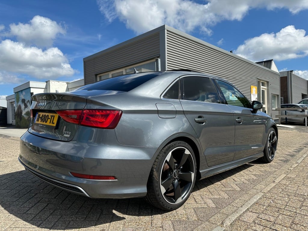 Audi A3 1.4 tfsi pro line plus 3x s-line pano trekhaak mmi plus acc + blis