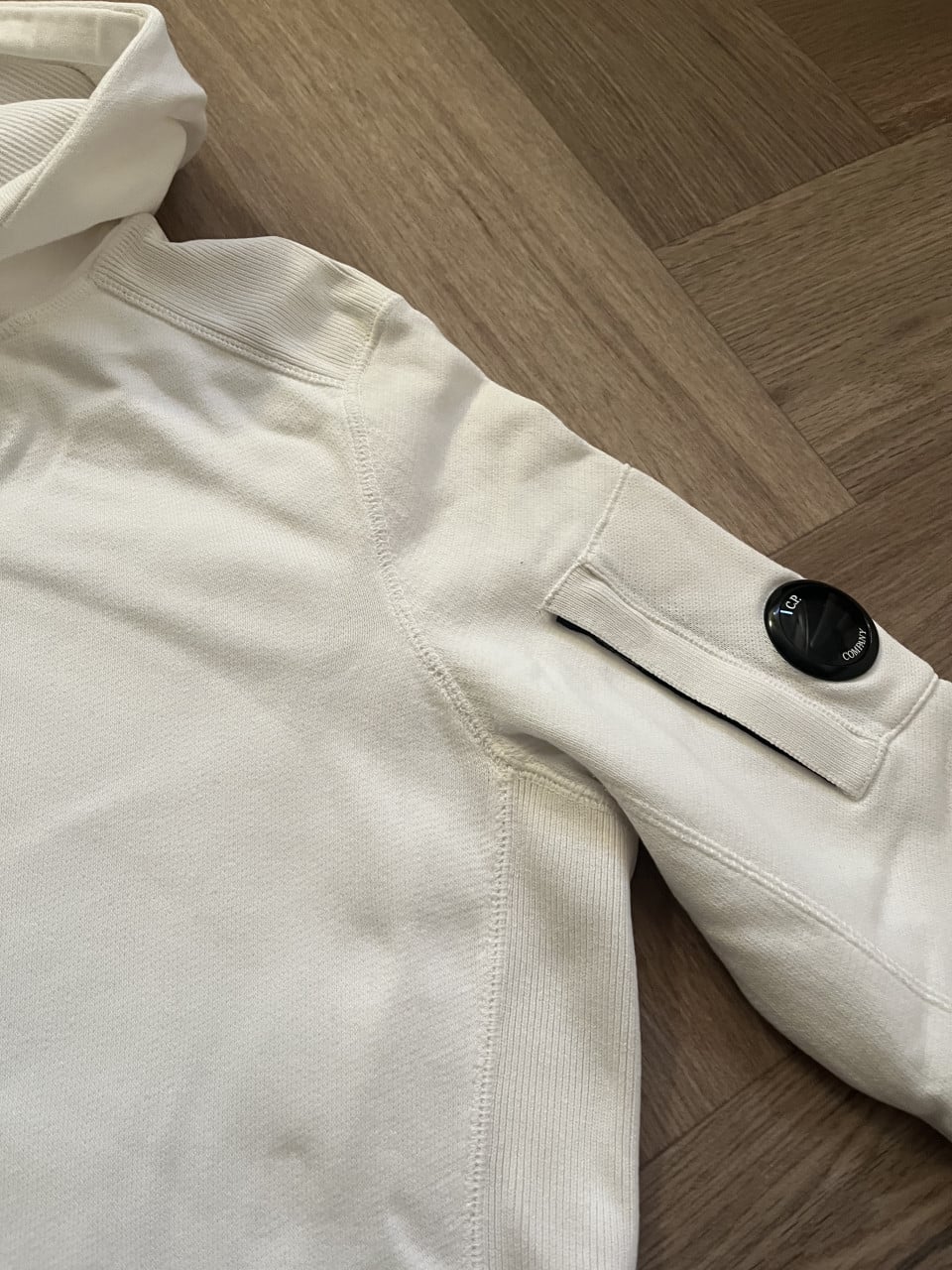 C.P.Company sweaters gebroken wit