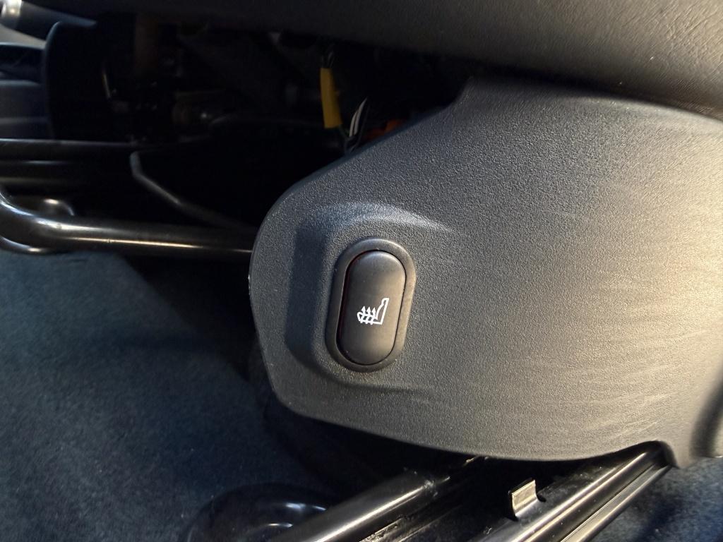Ford KA 1.2 titanium x - lederen bekleding - nieuwe distributie + grote beu