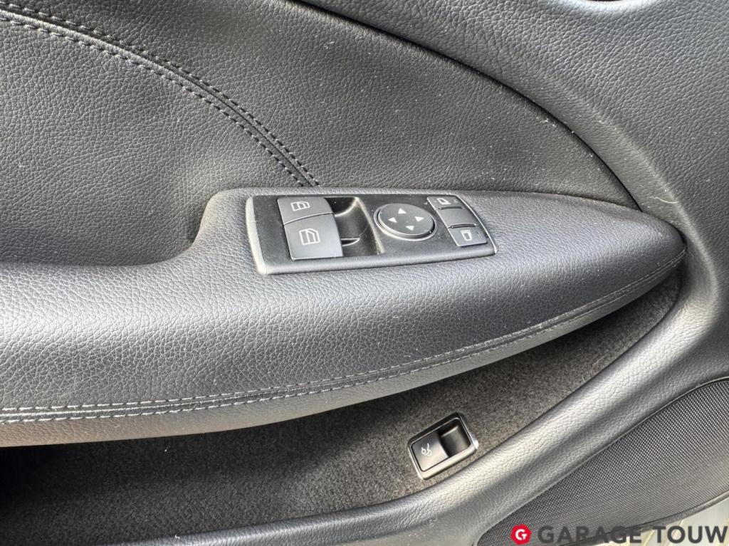 Mercedes-Benz C-Klasse coupé 180 *origineel nl, 2e eigenaar*