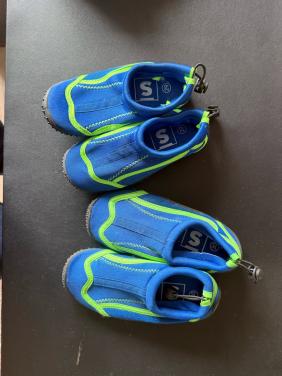 Waterschoenen maat 29 en 30 beschikbaar