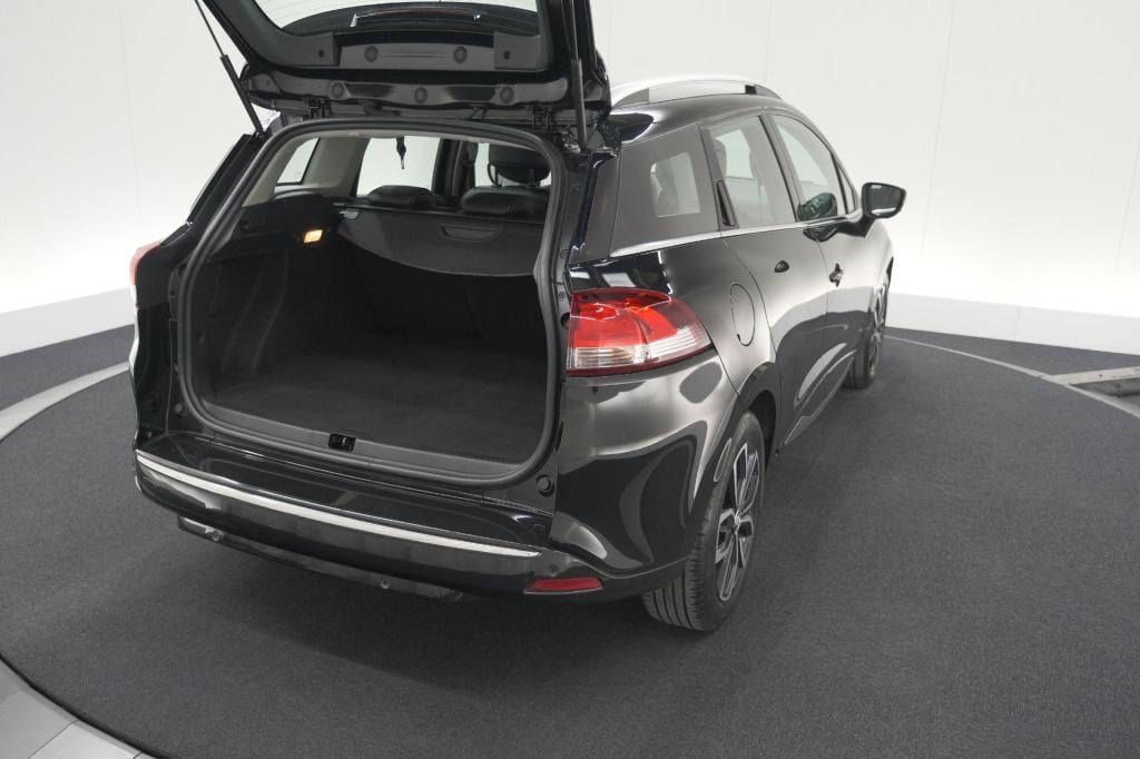 Renault Clio estate tce 90 intens | navigatie | parkeersensoren | climate c