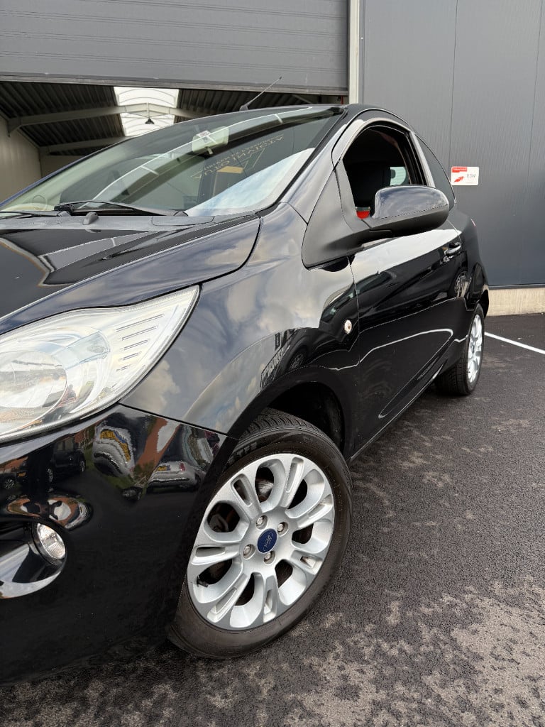 Ford KA 1.2 - titanium - airco