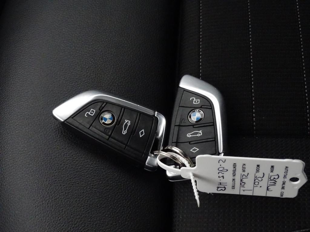 BMW 3-serie 320i high executive sportline | full led