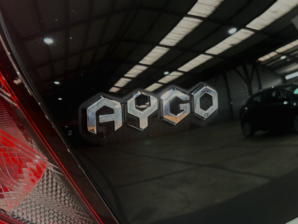 Toyota Aygo 1.0 vvt-i x-fun | airco |