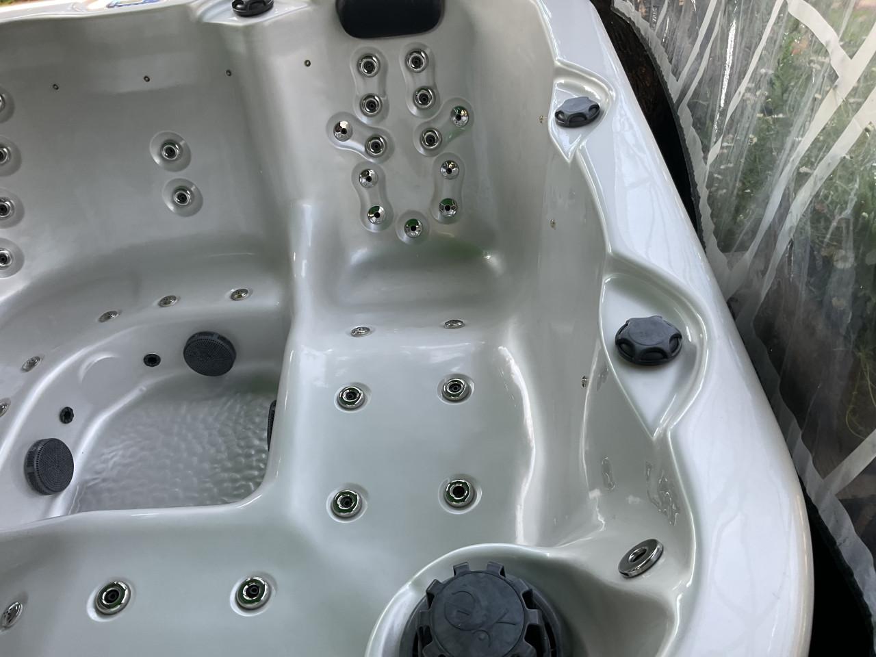 Jakuzzi