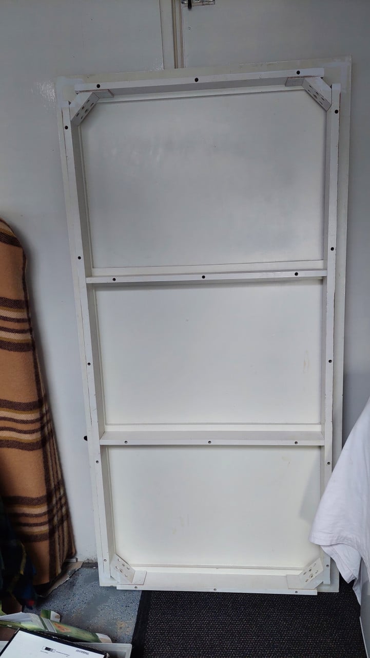 Witte MDF eettafel