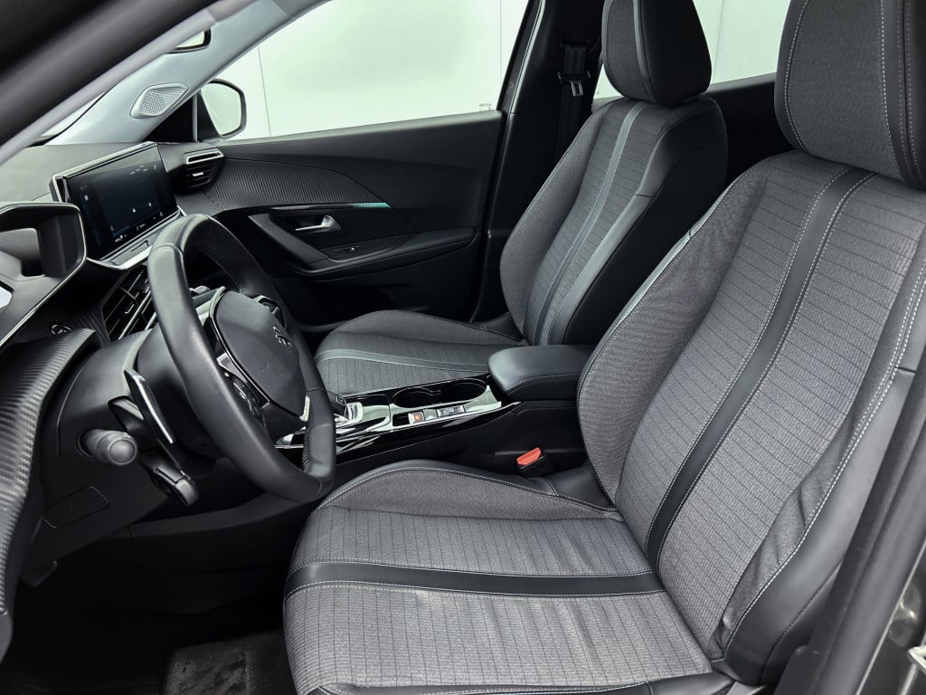 Peugeot 2008 130 pk automaat allure pack | rijklaar | camera | navigatie | 
