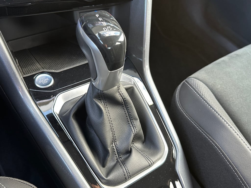Volkswagen T-roc 1.5 tsi 150pk dsg style carplay | camera | keyless | elek.