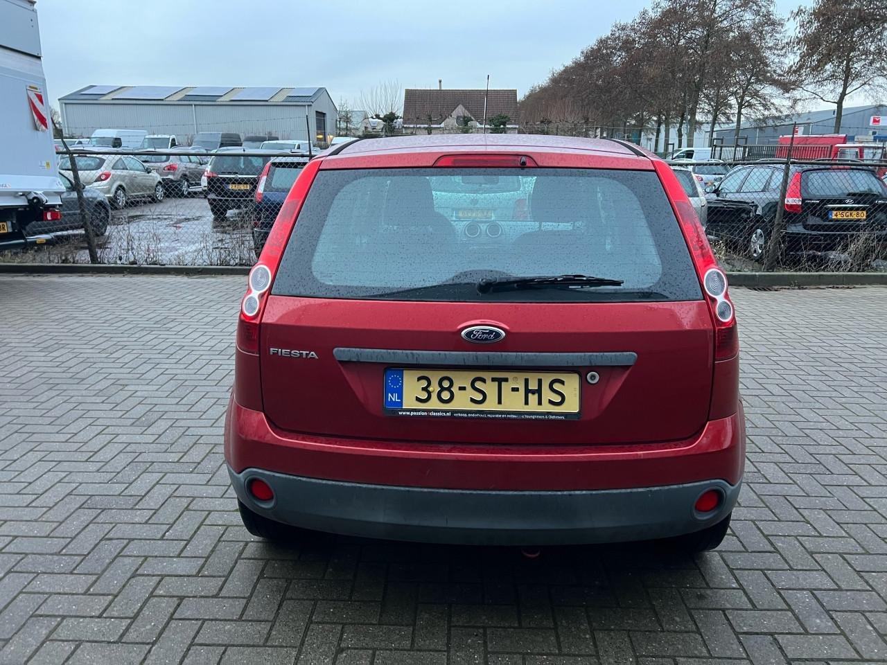 Ford Fiesta 1.3-8V Champion 137.823Km Jaar Apk