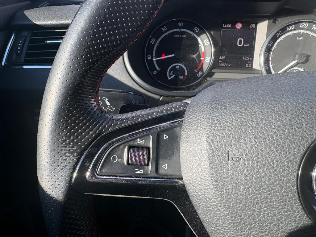 Skoda Octavia combi 2.0 tsi rs