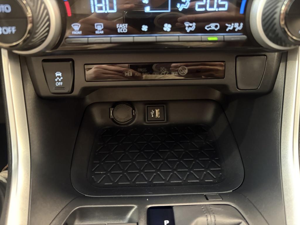 Toyota Rav4 2.5 hybrid dynamic