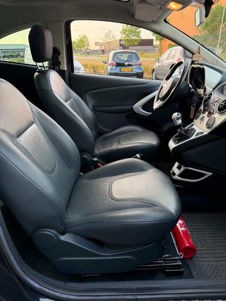 Ford KA 1.2 titanium - full option - lage kmstand