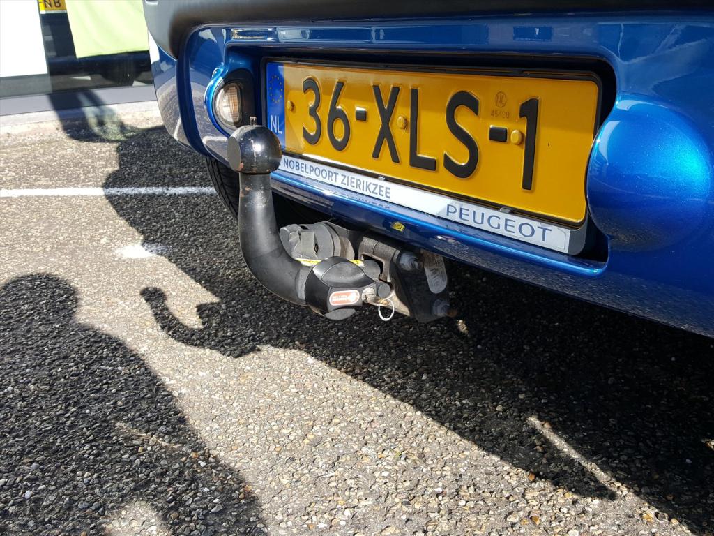 Peugeot 107 1.0 68pk 3d access pack accent airco | bluetooth bellen | afnee