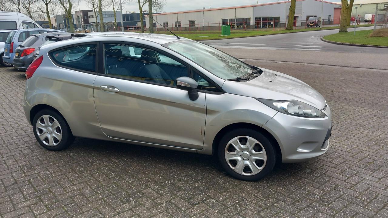 Ford Fiesta 1.25 Limited 3drs bj:2009 airco apk 2027