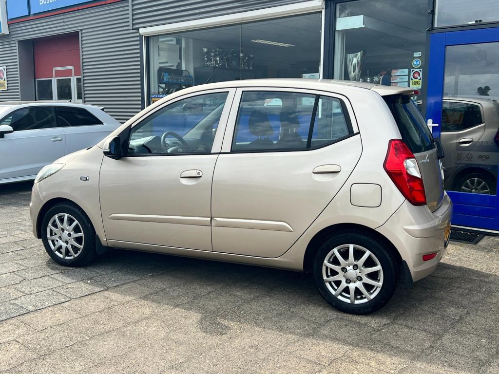 Hyundai I 10 1.2 i-motion cool, airco enz..