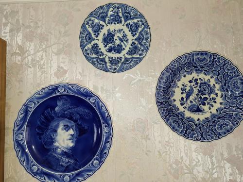 4 delfs blauwe borden