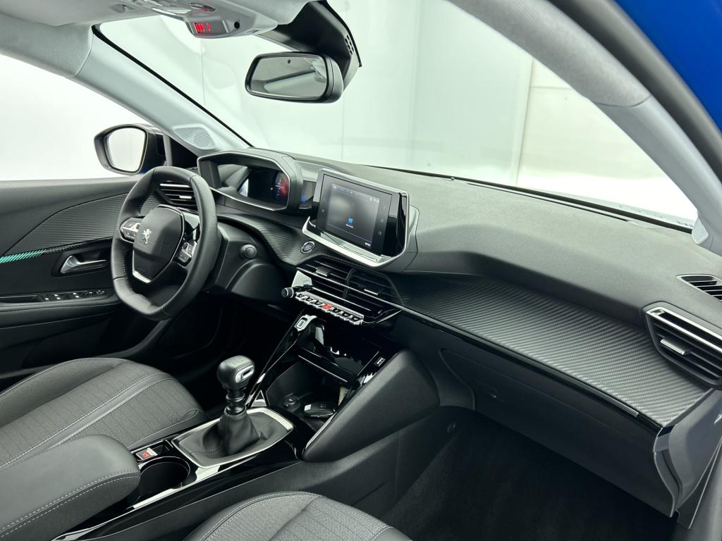Peugeot 208 100 pk allure pack | rijklaar | camera achter | keyless | 3d co