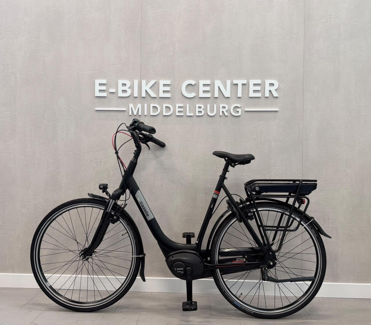 Gazelle Paris C7+ Bosch Active Line Plus 61CM 400Wh