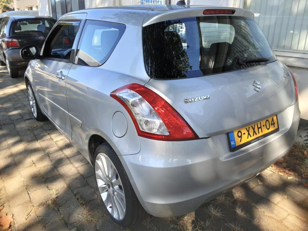 Suzuki Swift 1.2 base easss