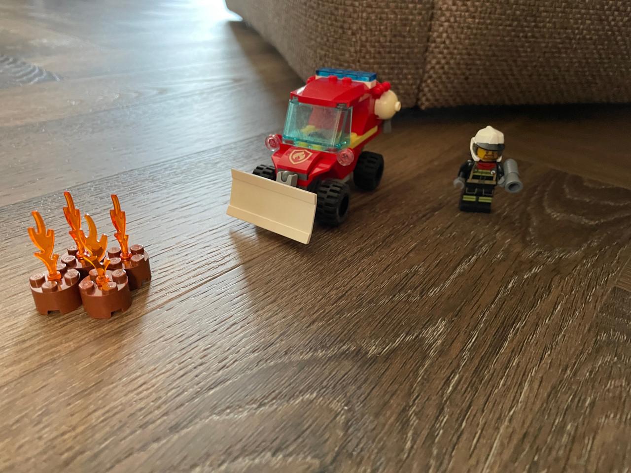 City lego: Kleine bluswagen 60279