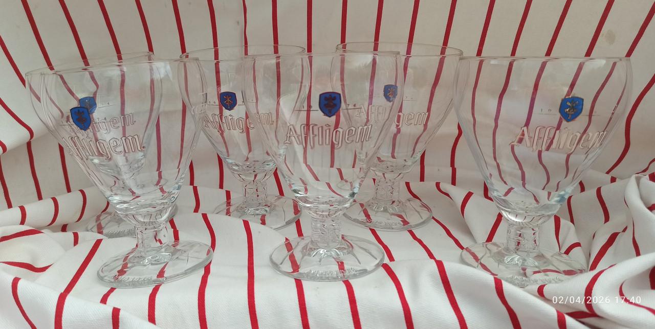 Affligem bierglazen x 6 - 30 cl - GRATIS