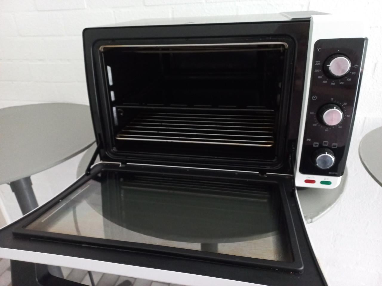 DeLonghi Bakoven, Rottisserie, Sfornatutto Maxi