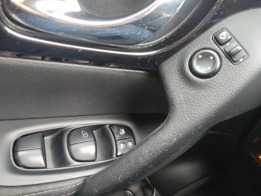Nissan Qashqai 1.2 acenta