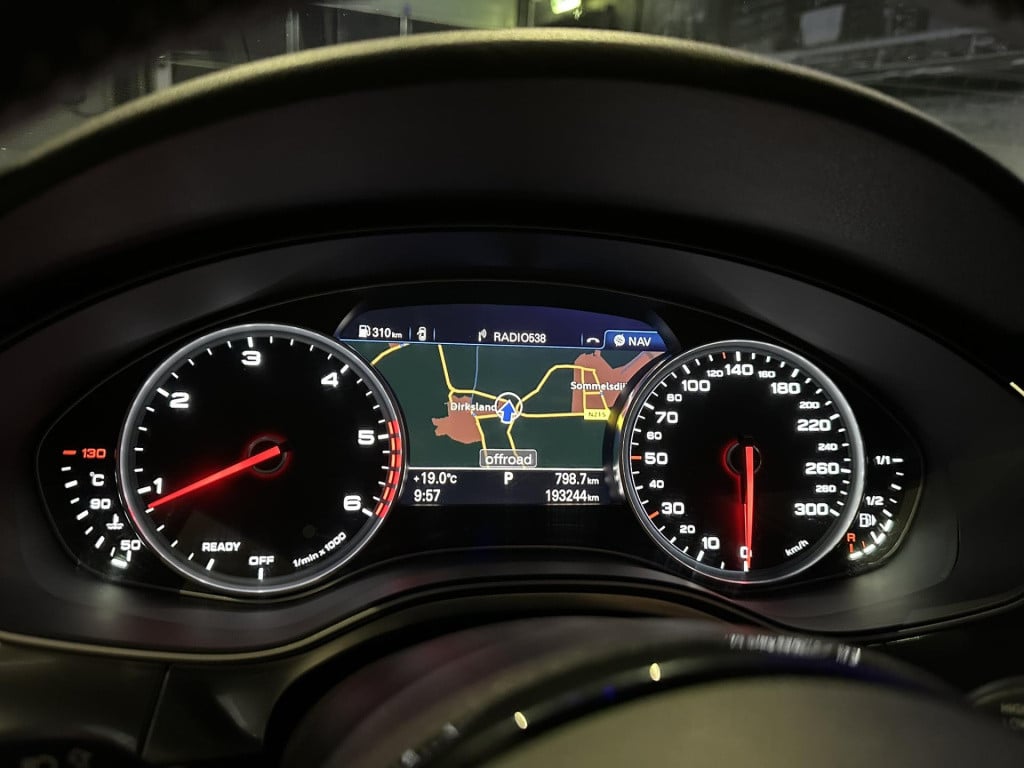 Audi A6 limousine 3.0 tdi bit quattro competition *luchtvering*hud*schuifda