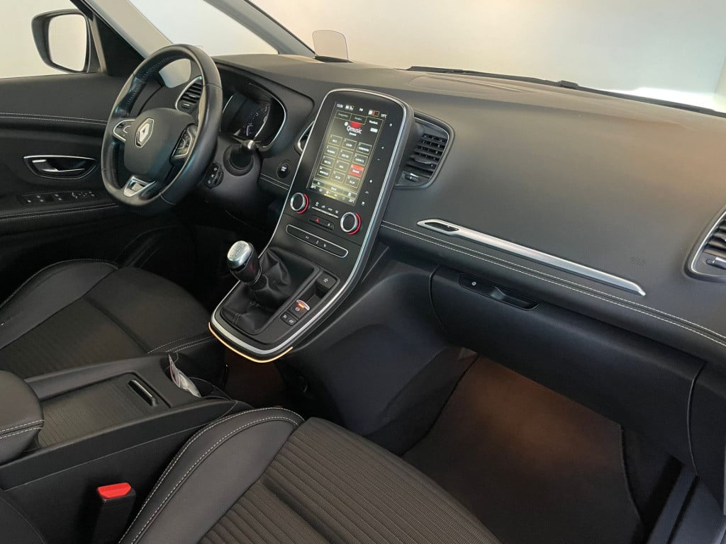 Renault Grand Scenic 1.3 tce intens 7p.
