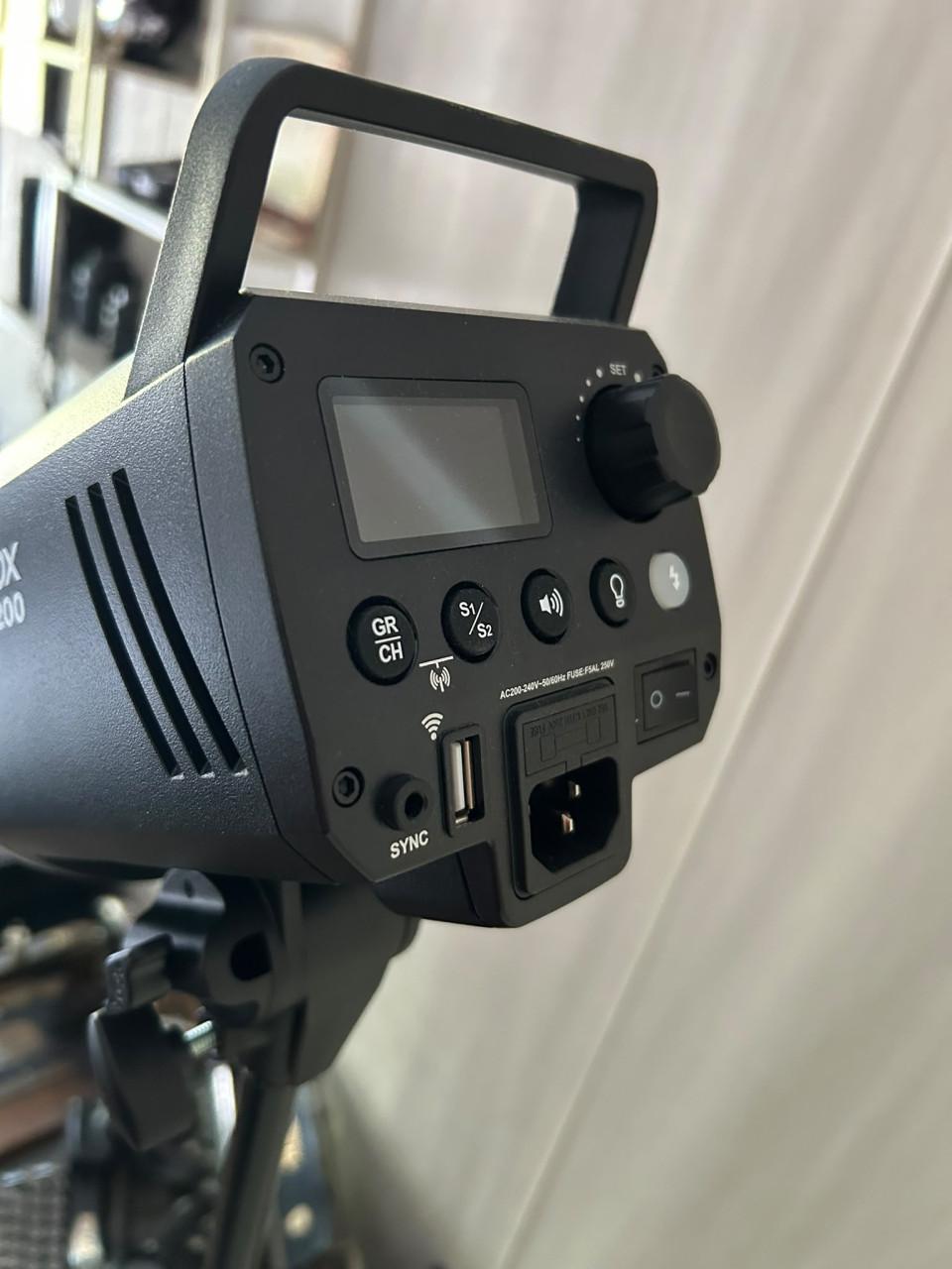 Godox studioflitser en Neewer softbox