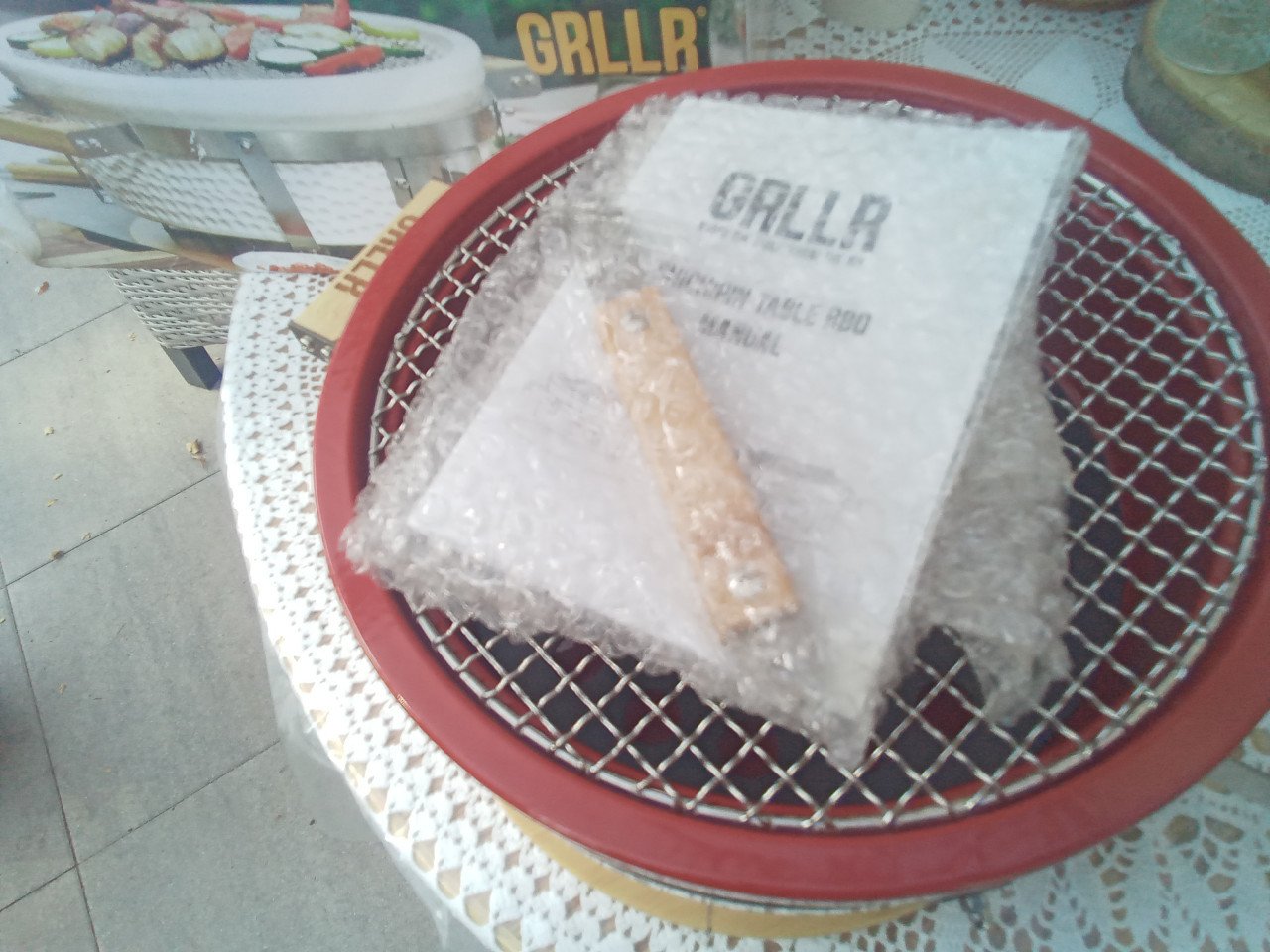 Splinternieuwe tafel barbecue (GRLLR)
