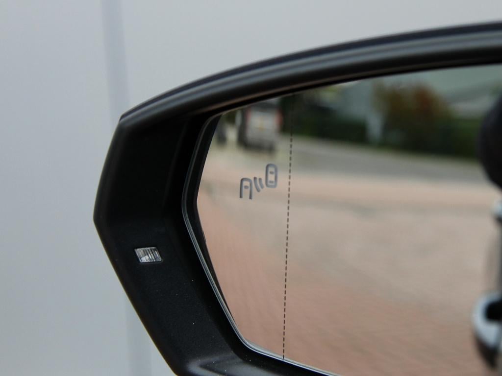 Volkswagen Polo 1.0tsi 110pk dsg r-line | acc | active info | navi | camera