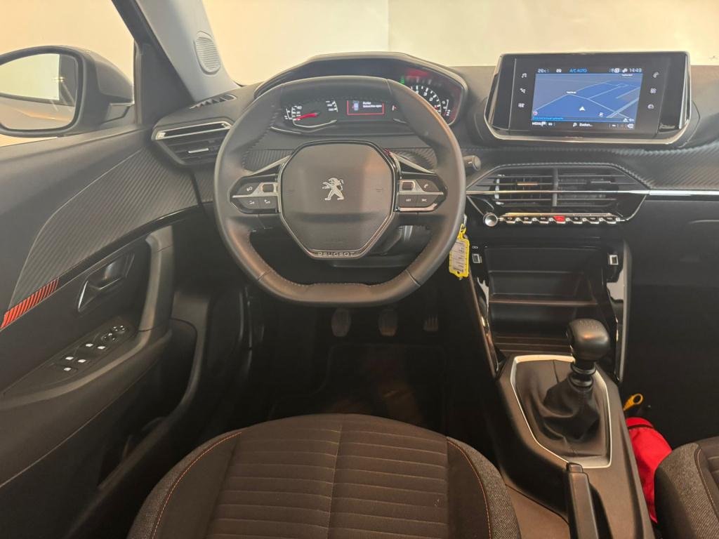 Peugeot 2008 1.2 puretech active