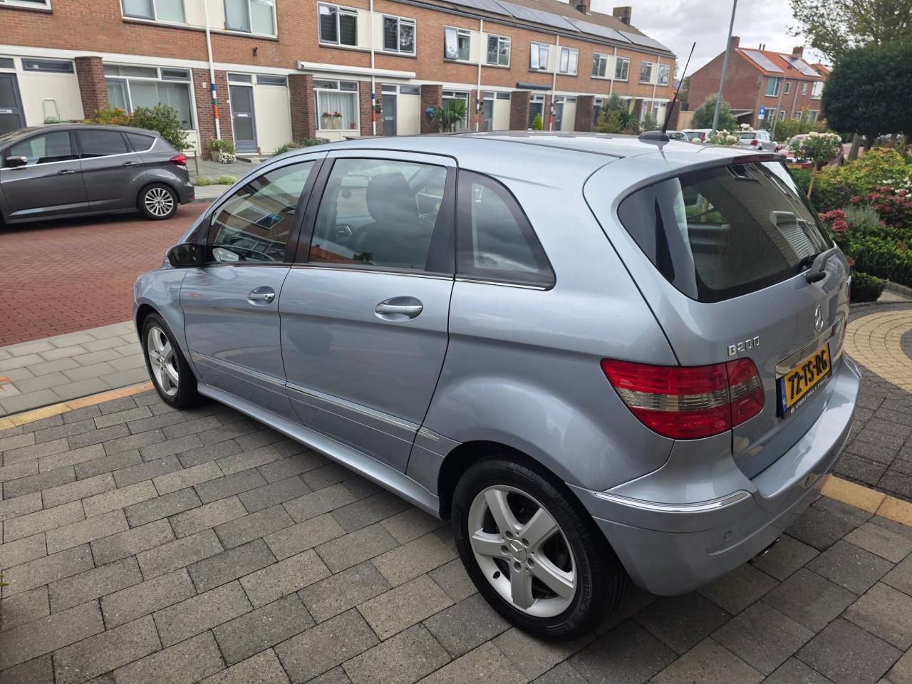 Tekoop zeer mooie Mercedes B.Klasse 200 Turbo Automaat