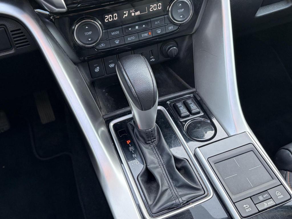 Mitsubishi Eclipse Cross 1.5 di-t instyle meest luxe uitvoering incl. trekh