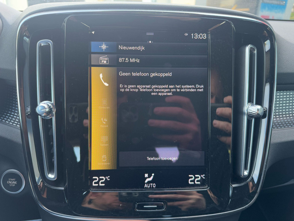 Volvo XC40 1.5 t4 recharge r-design expression