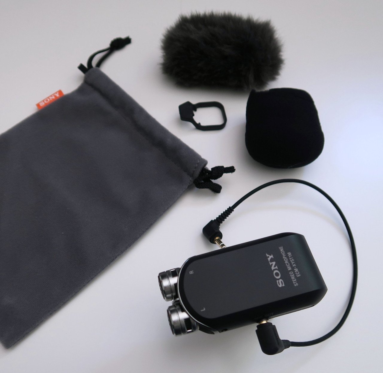 Sony FDR-AX53 4K camcorder + extra’s