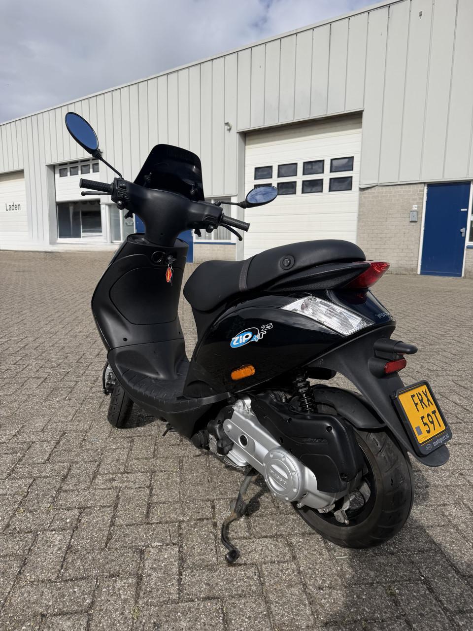 Zeer nette Piaggio Zip 2000 4-Takt iGet (2024)