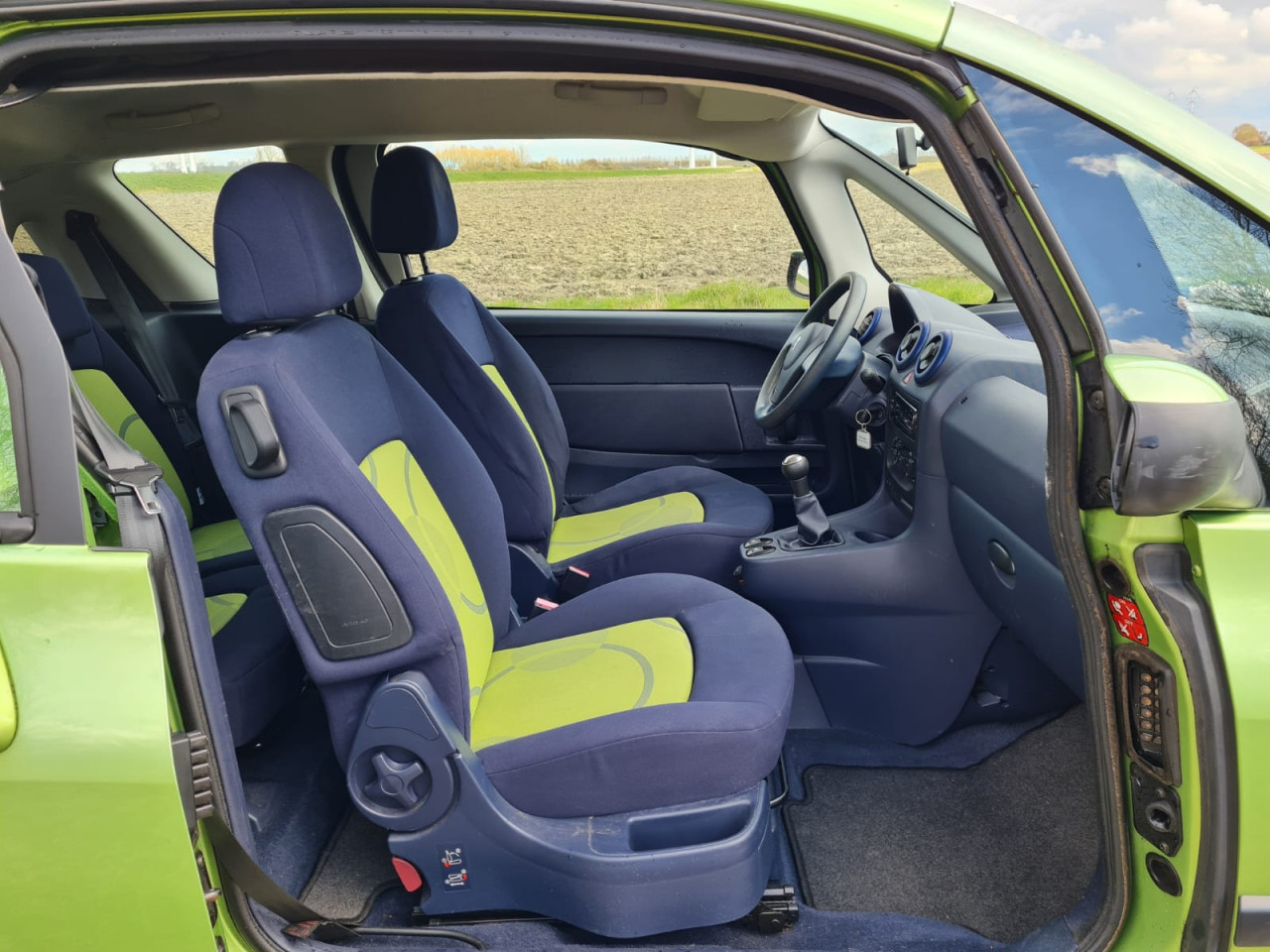 Peugeot 1007