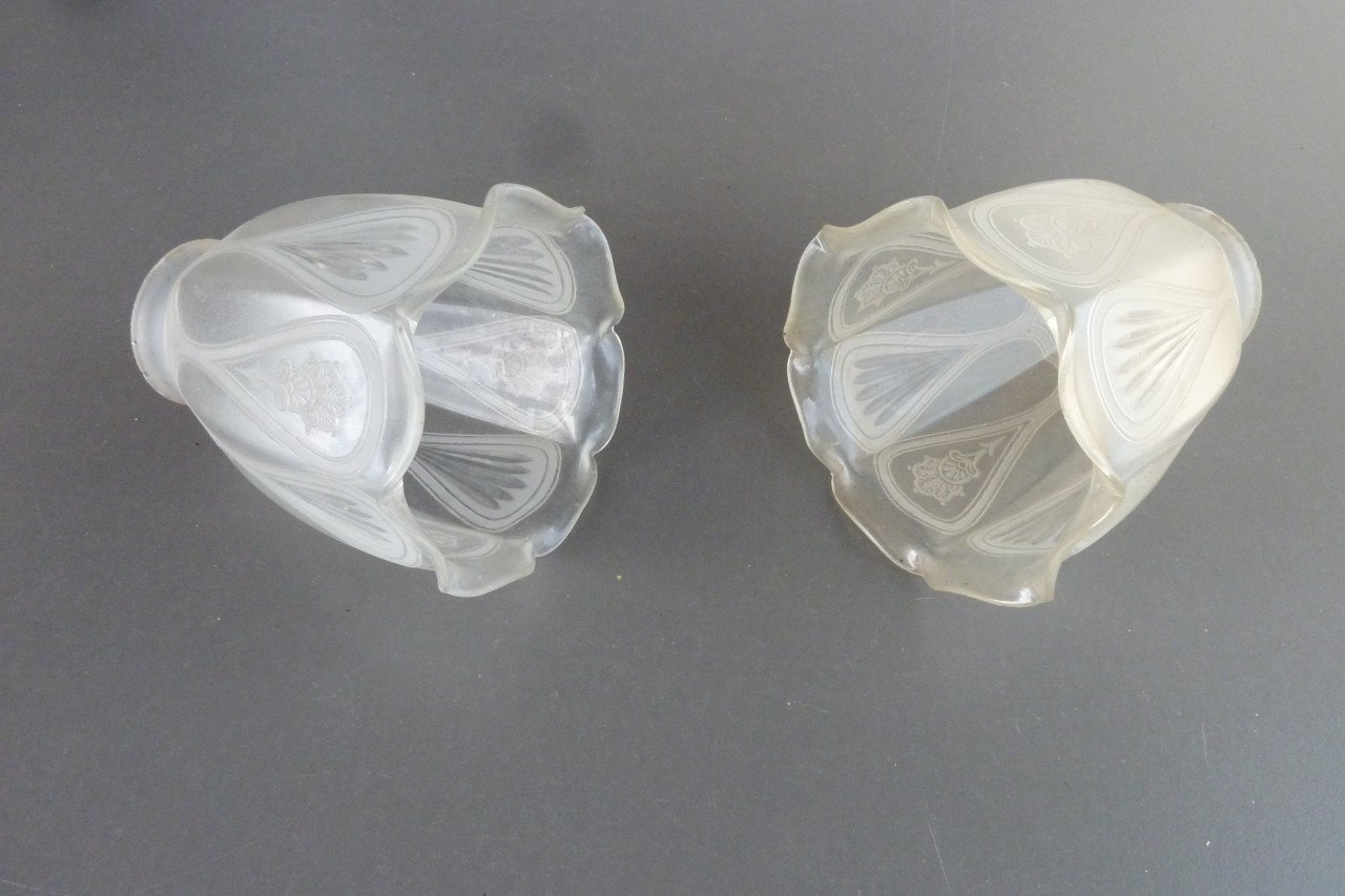 2 stuks oude, glazen lampenkappen vintage antiek