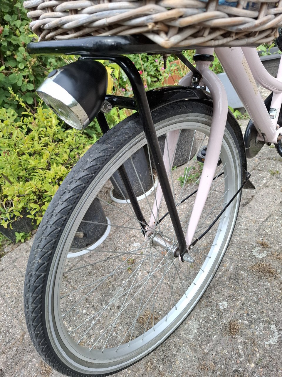 Kinderfiets roze. Inch 26 , tot 14 jaar mooie fiets.