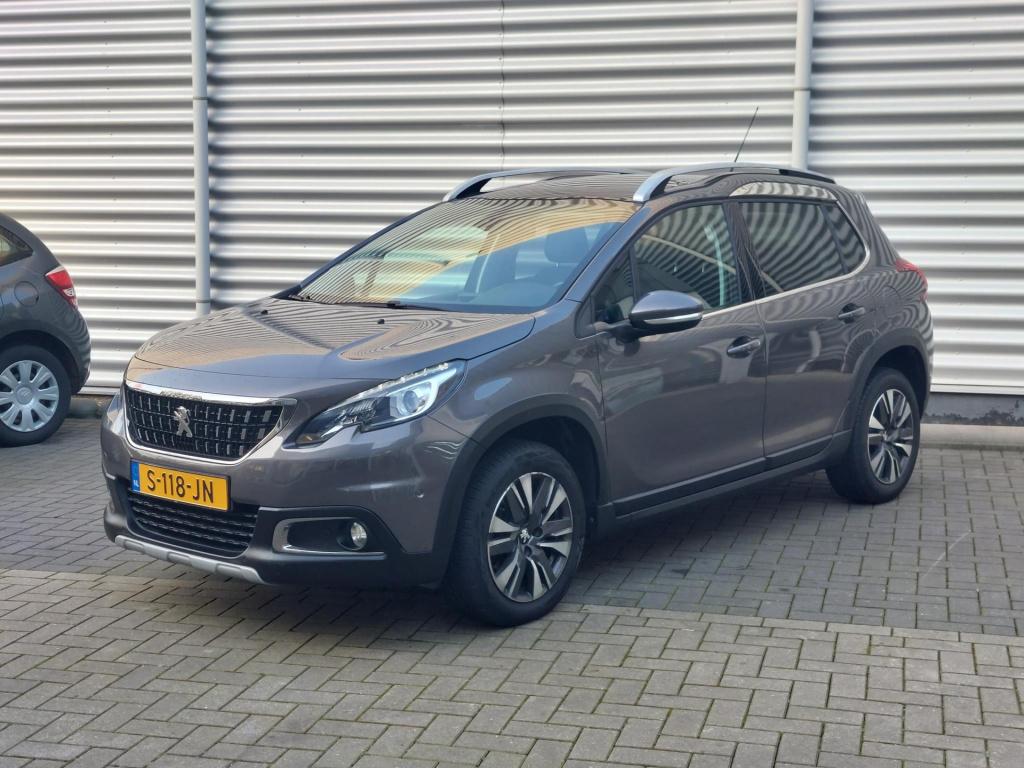 Peugeot 2008 suv 110 allure automaat pano/clima/navi/trekhaak