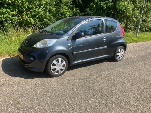 Peugeot 107 1.0