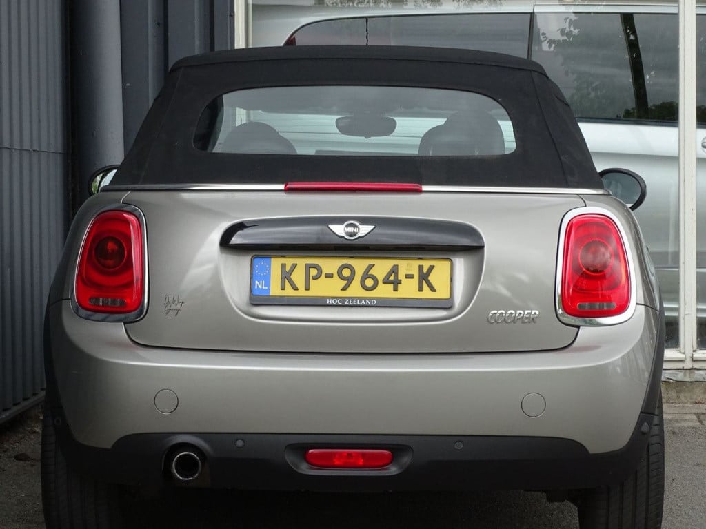 Mini Cooper Cabrio mini 1.5 chili serious business | cabriolet | led | lede