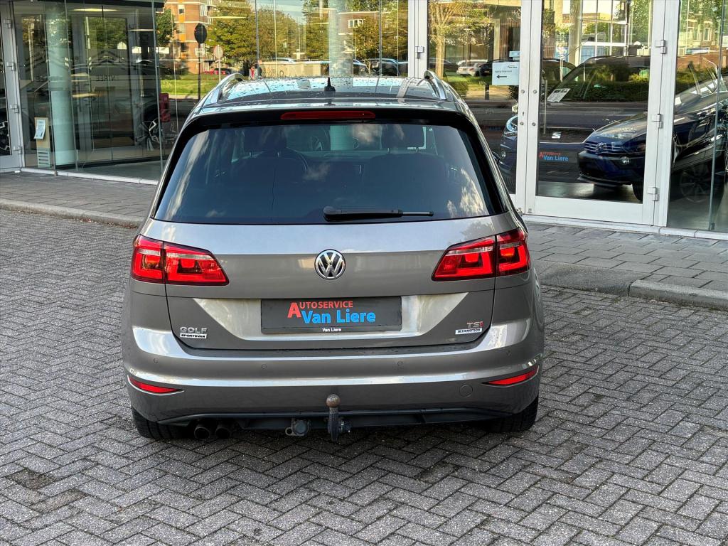 Volkswagen Golf Sportsvan 1.4 tsi 125pk dsg highline| trekhaak| navi|cruise