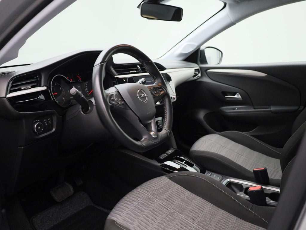 Opel Corsa 1.2 edition | automaat | lmv | parkeer sensoren | dab | airco | 